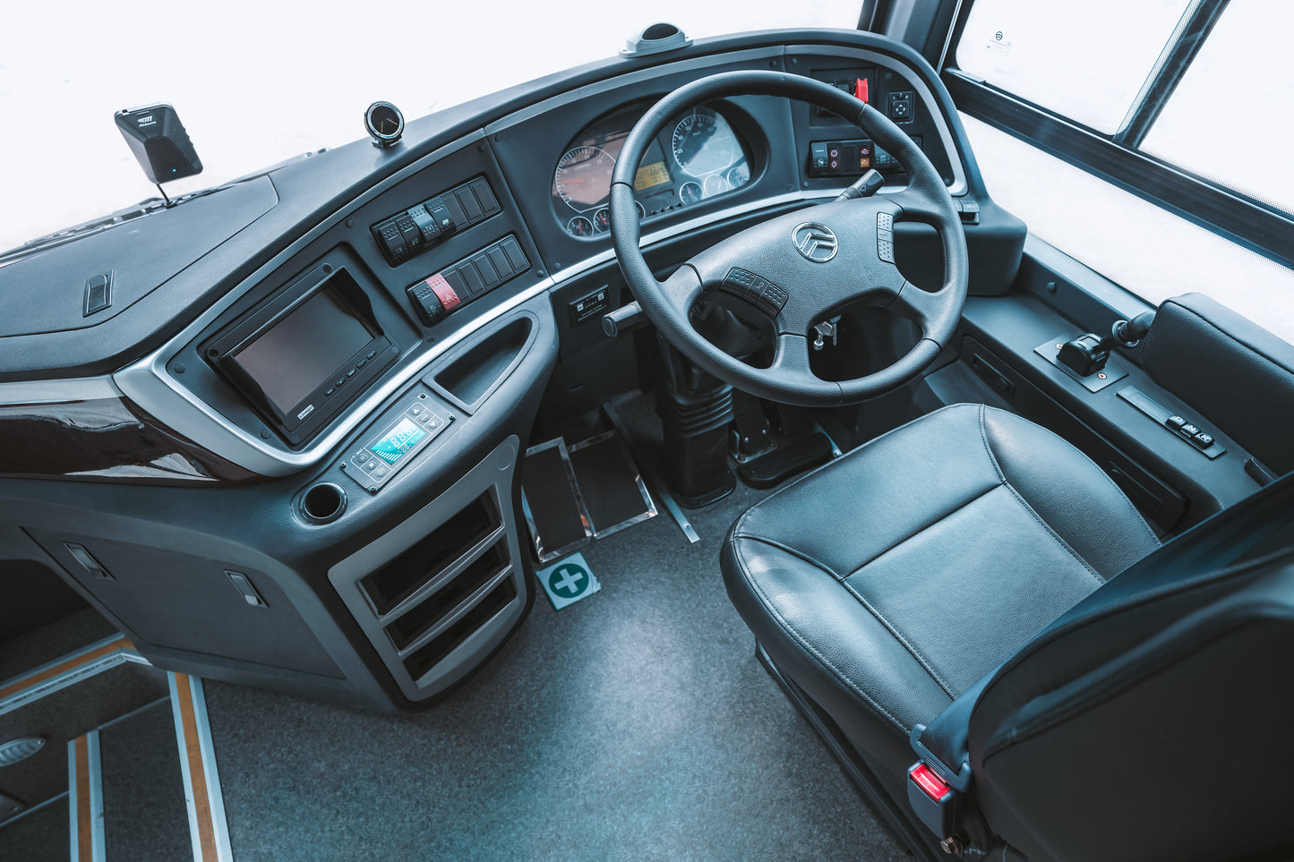 GoldenDragonBus_47to49_AutoDiesel_xml6112