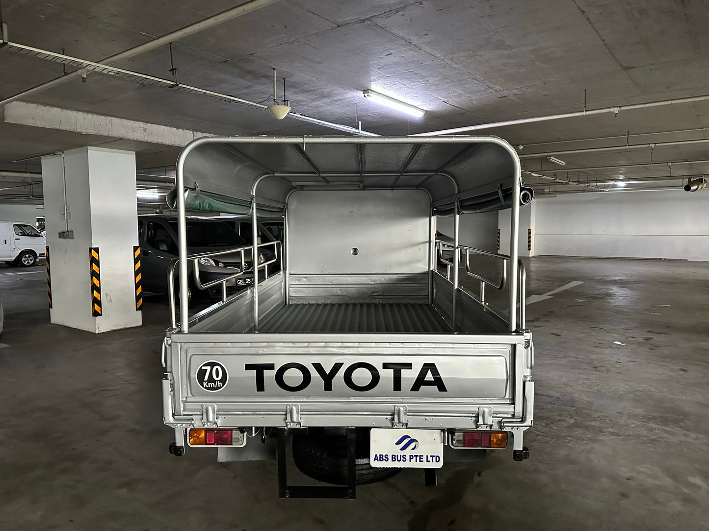 Toyota Dyna 3.0M with Full Canopy (COE end 2027)