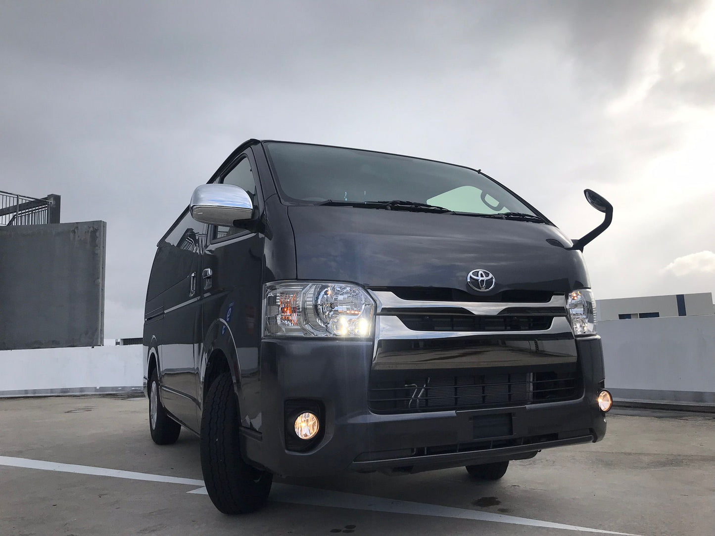 Toyota Hiace Super GL Dark Prime 2.8A (COE end 2027)